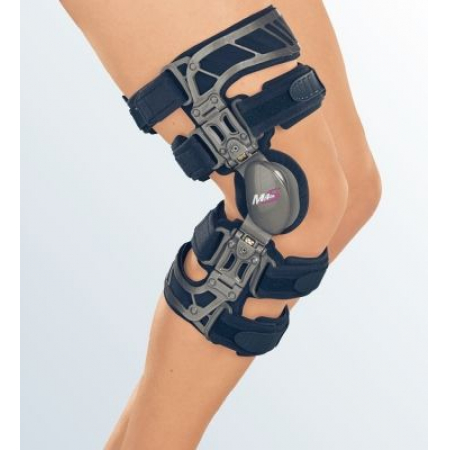 Купить Жесткий коленный ортез для лечения остеоартроза. Укороченный Вальгус M.4s OA short G035 Medi в интернет-магазине